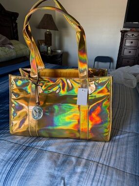 SD Collection Holographic Gold Shoulder Tote